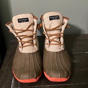 Sperry Womens duck boots